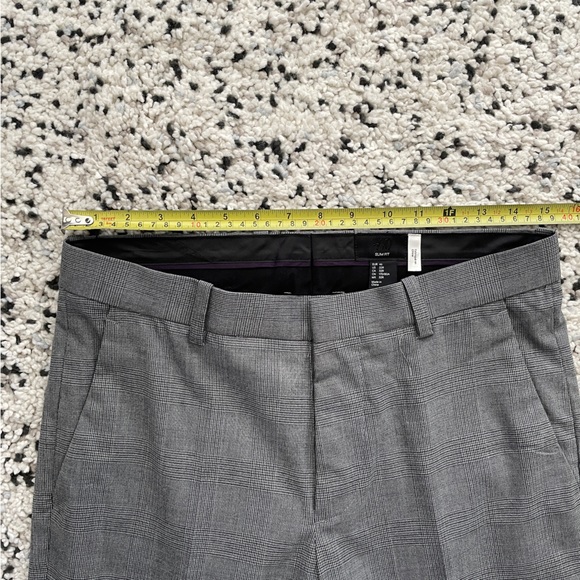 H&M Trousers - Picture 2 of 4